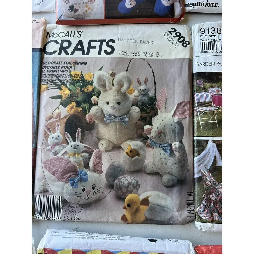 Lot Of Vintage Craft Patterns‎ Simplicity Vogue Butterick McCall